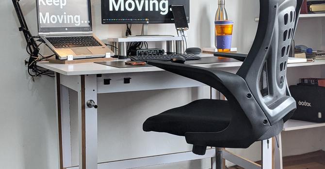 A Chiropractor’s Advice To Finding The Right Ergonomic Chair  image